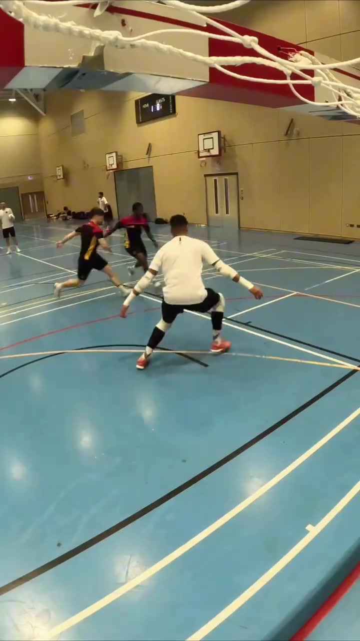 【花絮】五人制守门员难度不亚于空手接白刃