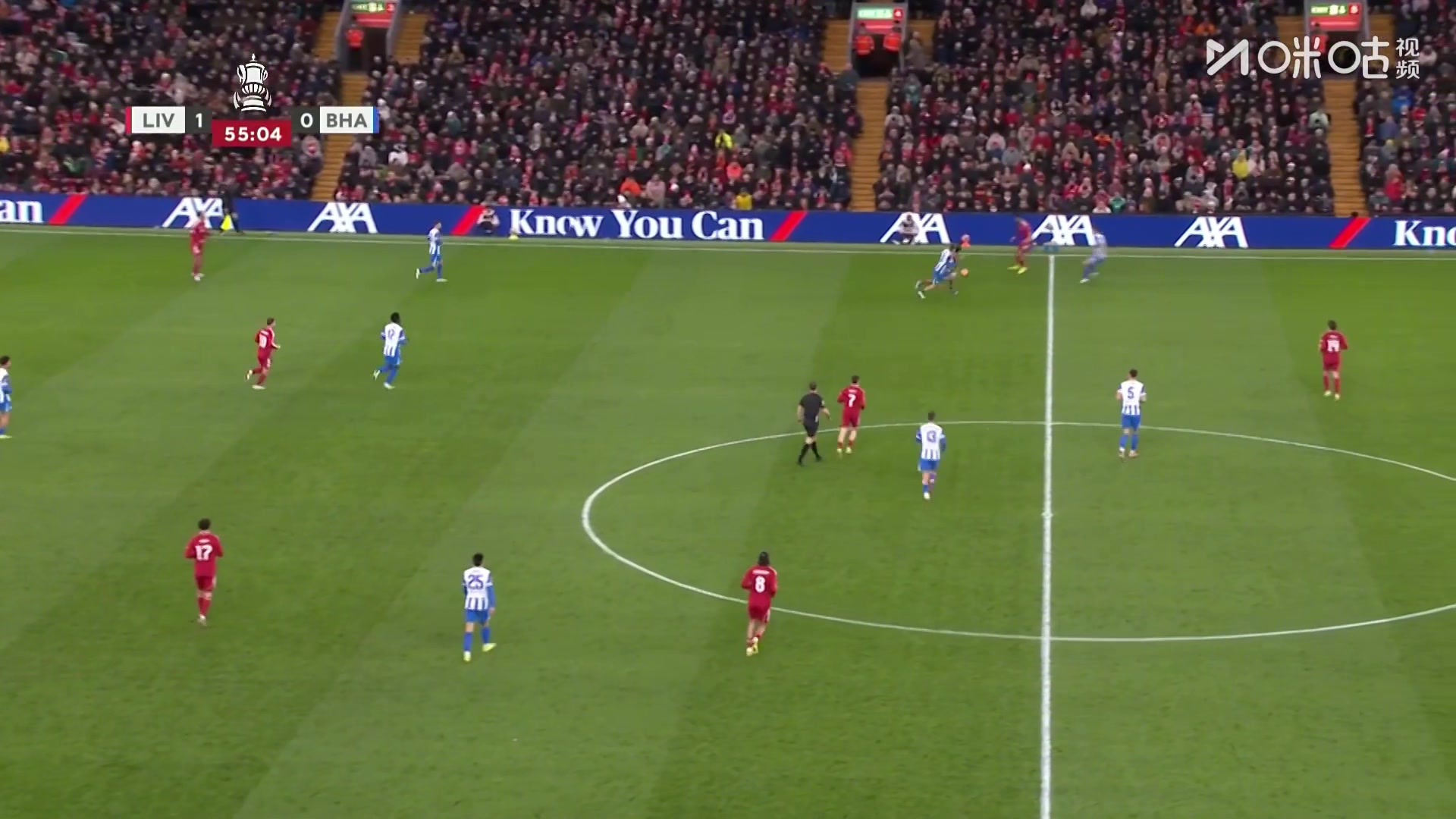 利物浦2-0领先！萨拉赫轻巧助攻，索博斯洛伊后插上爆射破门