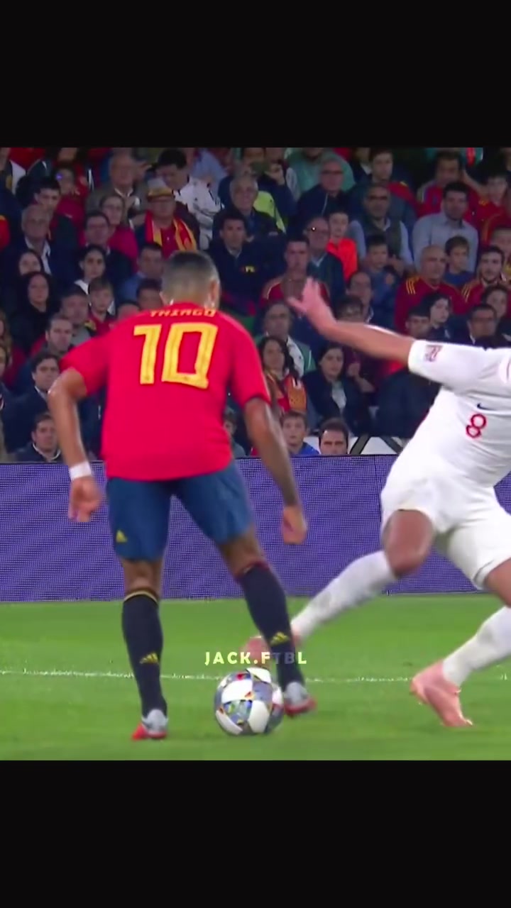 [推荐视频]想象力挥洒的舞台！那些让人眼前一亮的虚晃过人！