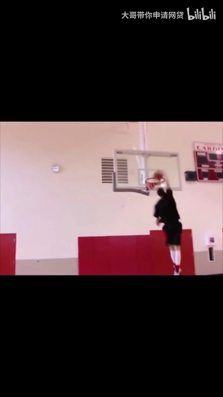 【你怎么看?】可遇不可求!拉文那些年训练中的炸裂扣篮! 【你怎么看?】可遇不可求!拉文那些年训练中的炸裂扣篮!