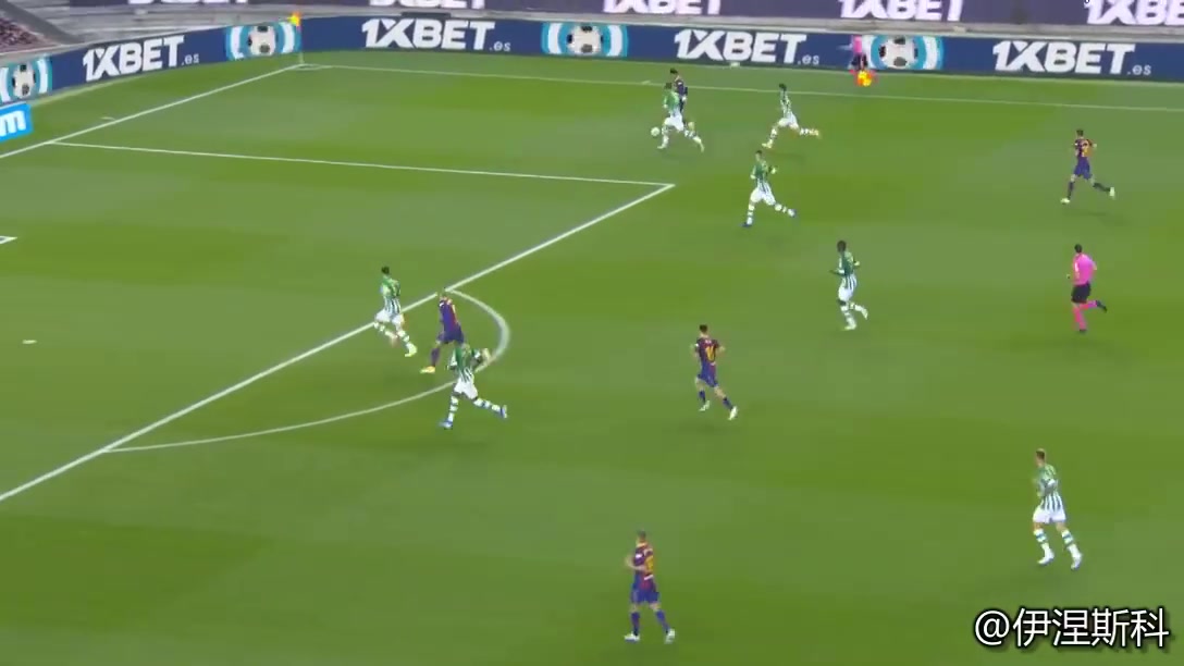 【最新集锦】立竿见影！⭐名场面：球队进攻一筹莫展，直到梅西出现在画面中❕！