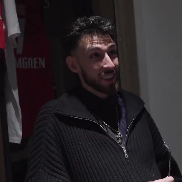 笑死！霍姆格伦：布克被分到新星队里了？他不是打了很多年了吗？