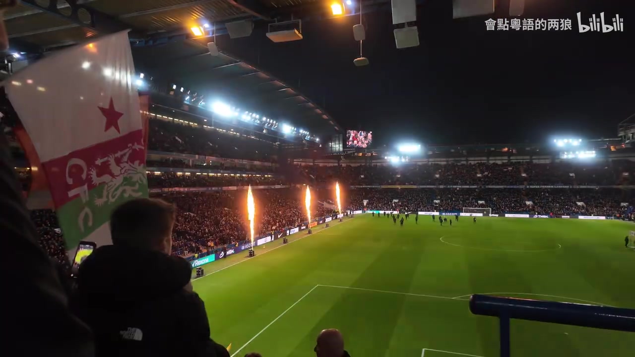 [集锦]体验感拉满！沉浸式感受切尔西主场的暖场烟花！