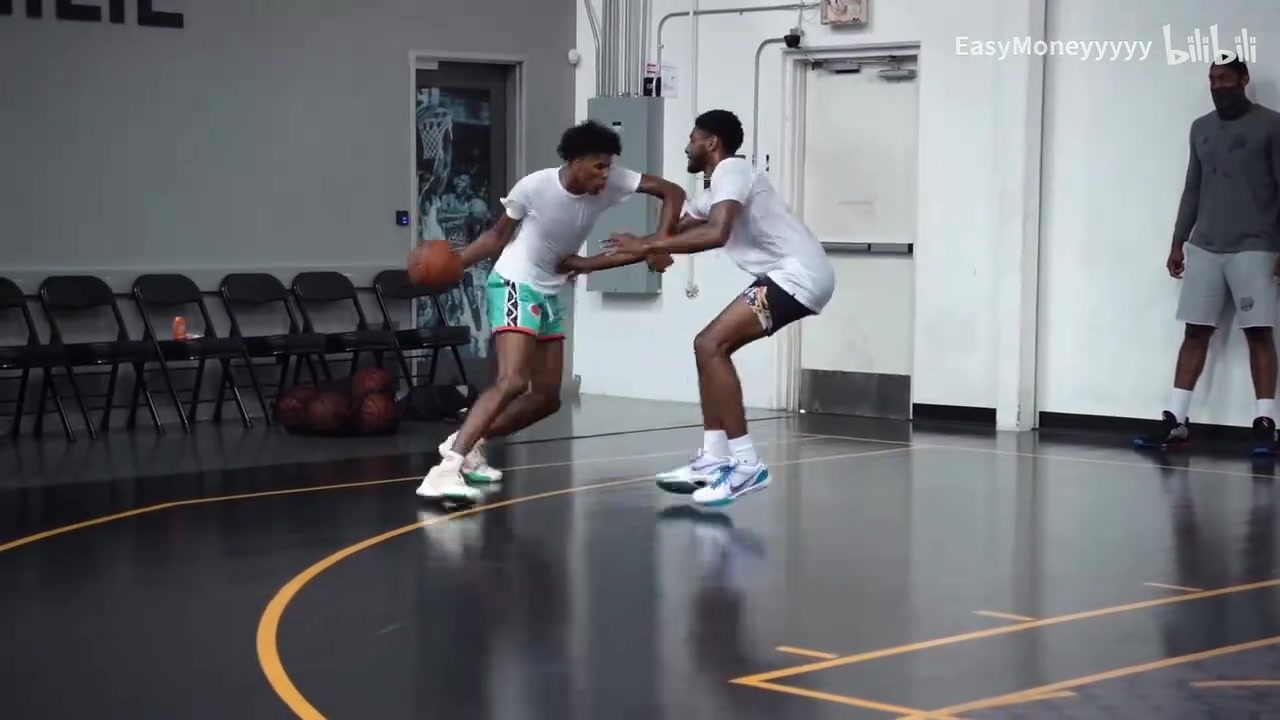 【推荐】前面25中5也不能影响绝杀球的信心！杰伦格林的进攻训