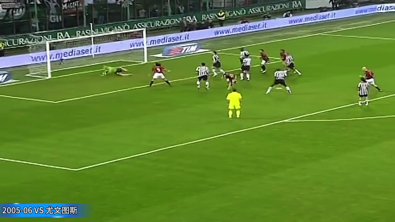 【球迷看点】公子世无双！卡卡AC米兰十佳球！他真的燃尽了！