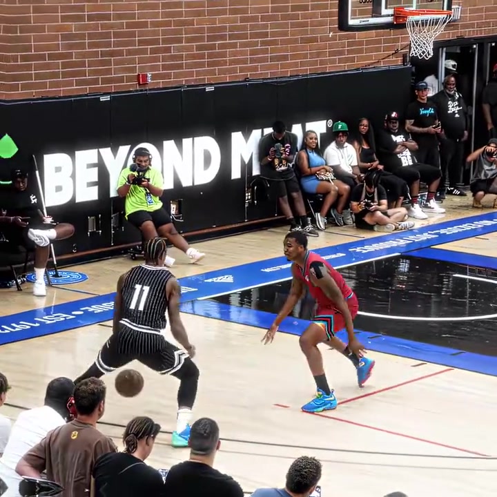 【视频】糟糕的赛季！一起来欣赏德罗赞的进攻技巧！他的下一站会在哪？