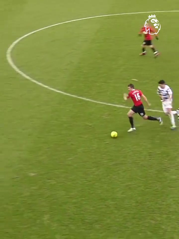 【视频/集锦】继续率队取胜！回顾名场面：卡里克千里走单骑一条龙破门！