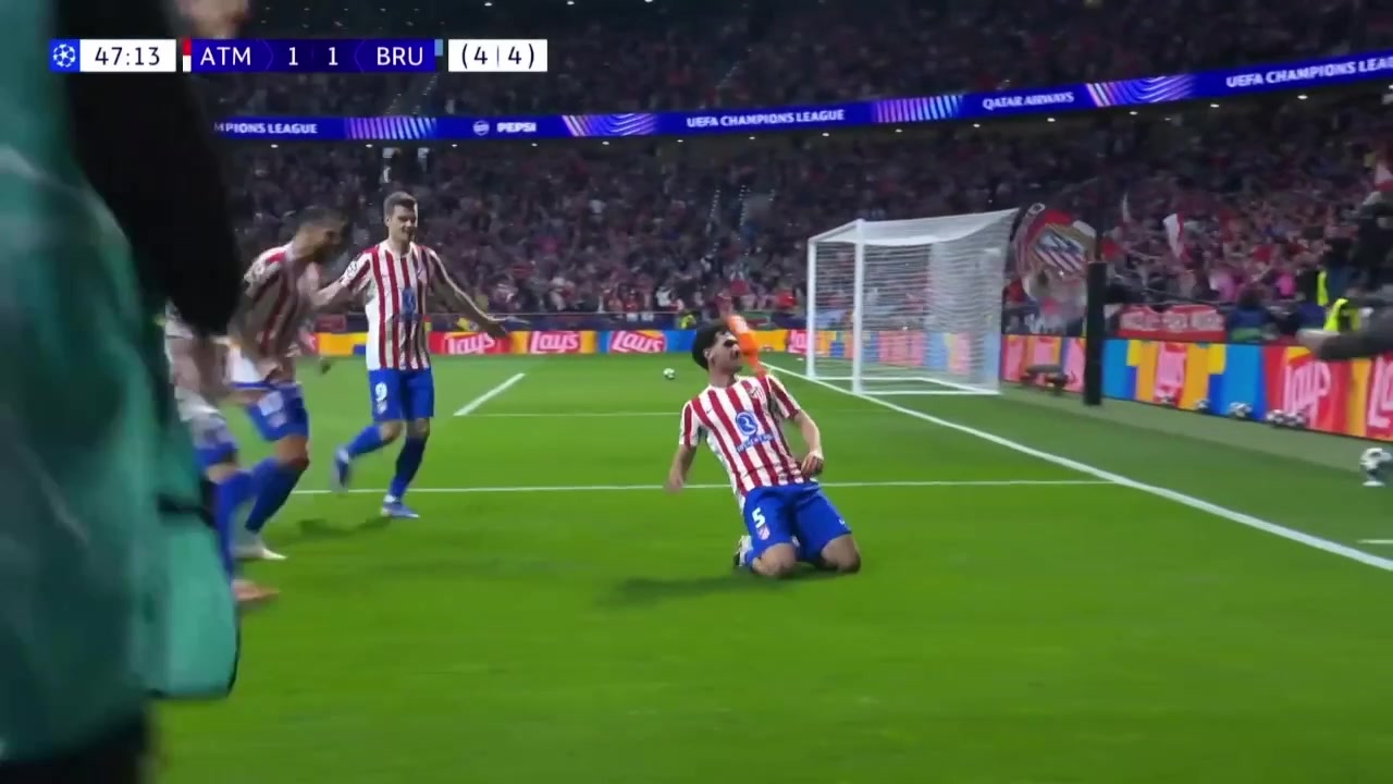 【赛事瞬间】卡尔多索停球凌空抽射世界波破门！马⚽竞2-1再次