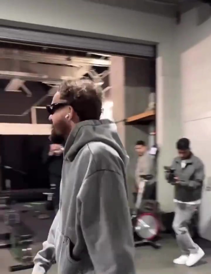 【精彩剪辑】意气风发~老鹰vs奇才 特雷-杨交易后首次重返老鹰主场！