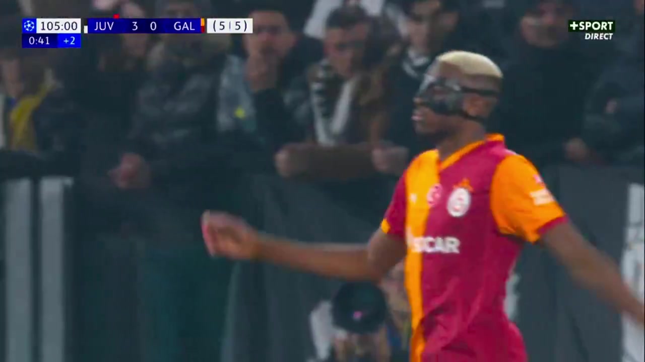 加拉塔萨雷加时赛进球！尤文传球被断奥斯梅恩禁区低射破门！