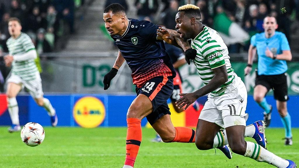 欧联杯-扎查里亚森建功 费伦茨瓦罗斯总比分3-2卢多戈雷茨