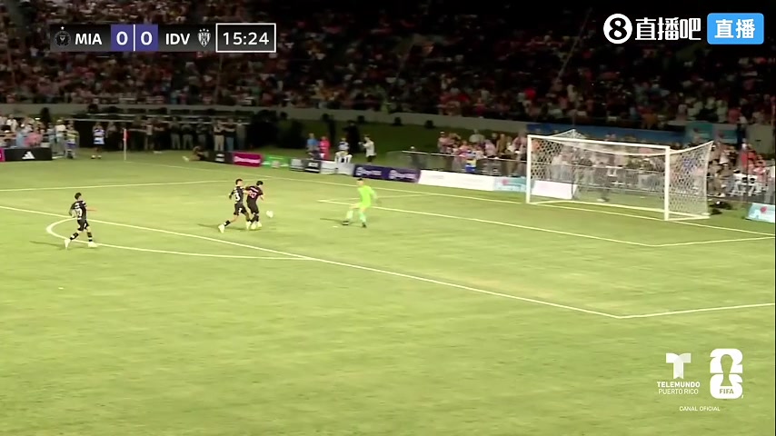 [迈阿密国际]苏亚雷斯边路扣过防守球员，一脚传中助攻莫拉莱斯单刀破门！