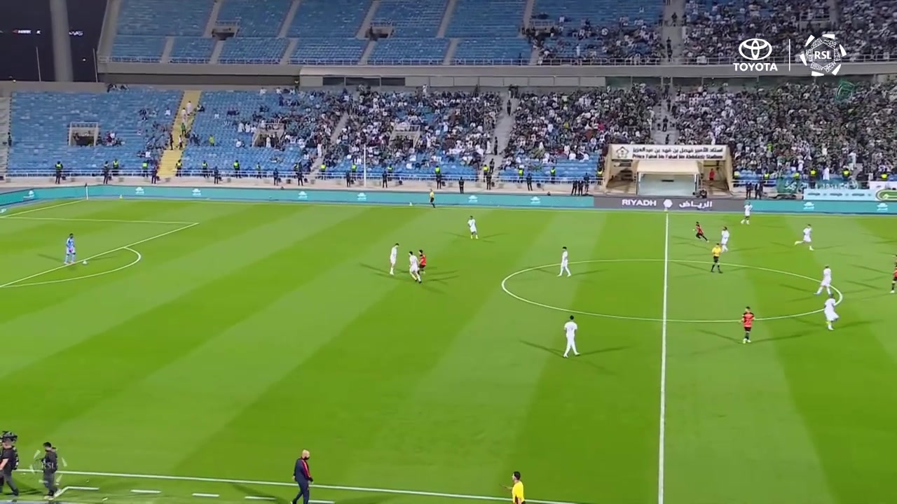 沙特联-门将博扬乌龙球 吉达国民1-0利雅得体育