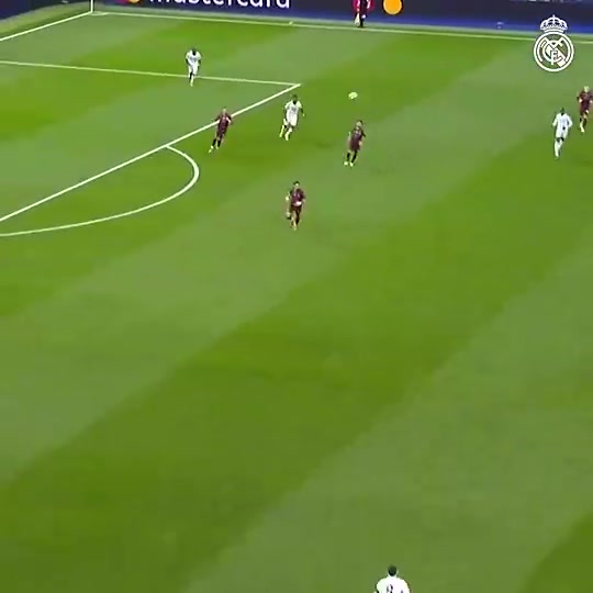 当年面对瓜式曼城高位紧逼，皇马众将是这样创造进球的