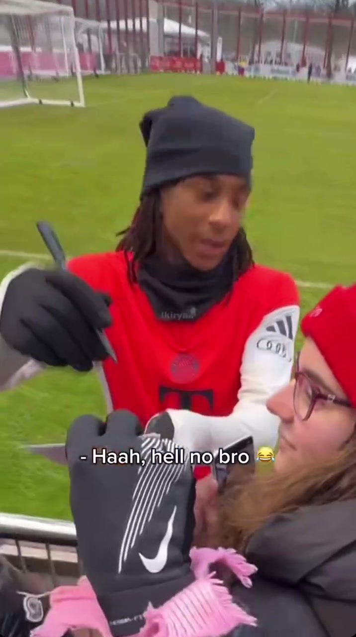 【今日视频】偶像包袱！奥利塞拒绝了你的童年照签名请求！