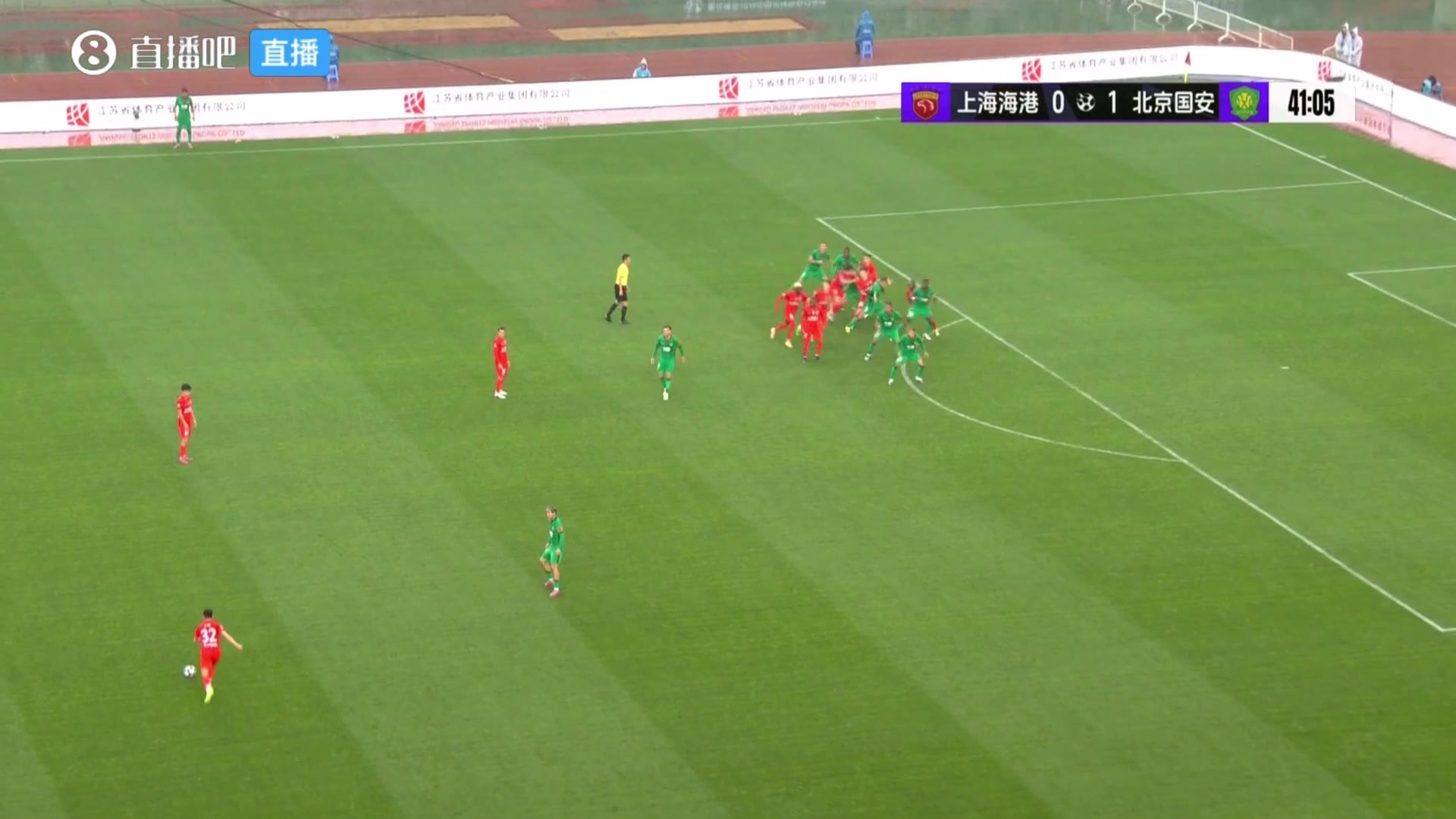 [集锦]打中门框！张玉宁头球解围给对手，克劳德打门中柱