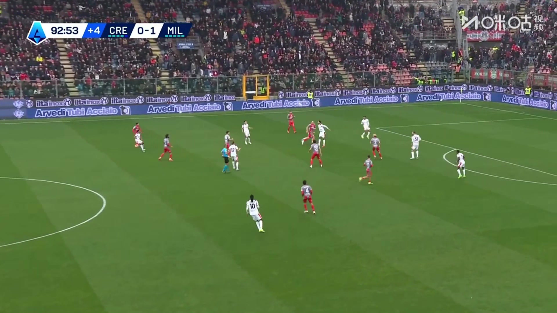 再下一城！恩昆库无私助攻，莱奥推射空门得手