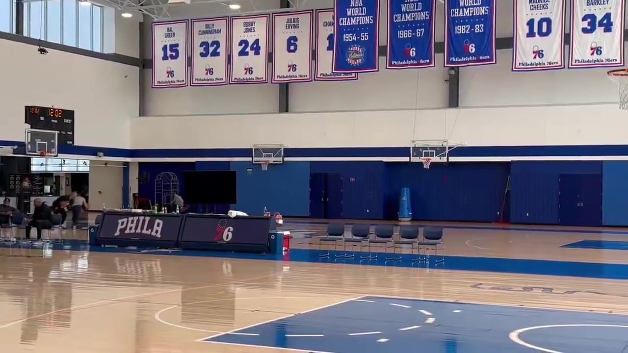 [精剪片段]保罗·乔治在今日球队训练结束后，加练了一些有氧运