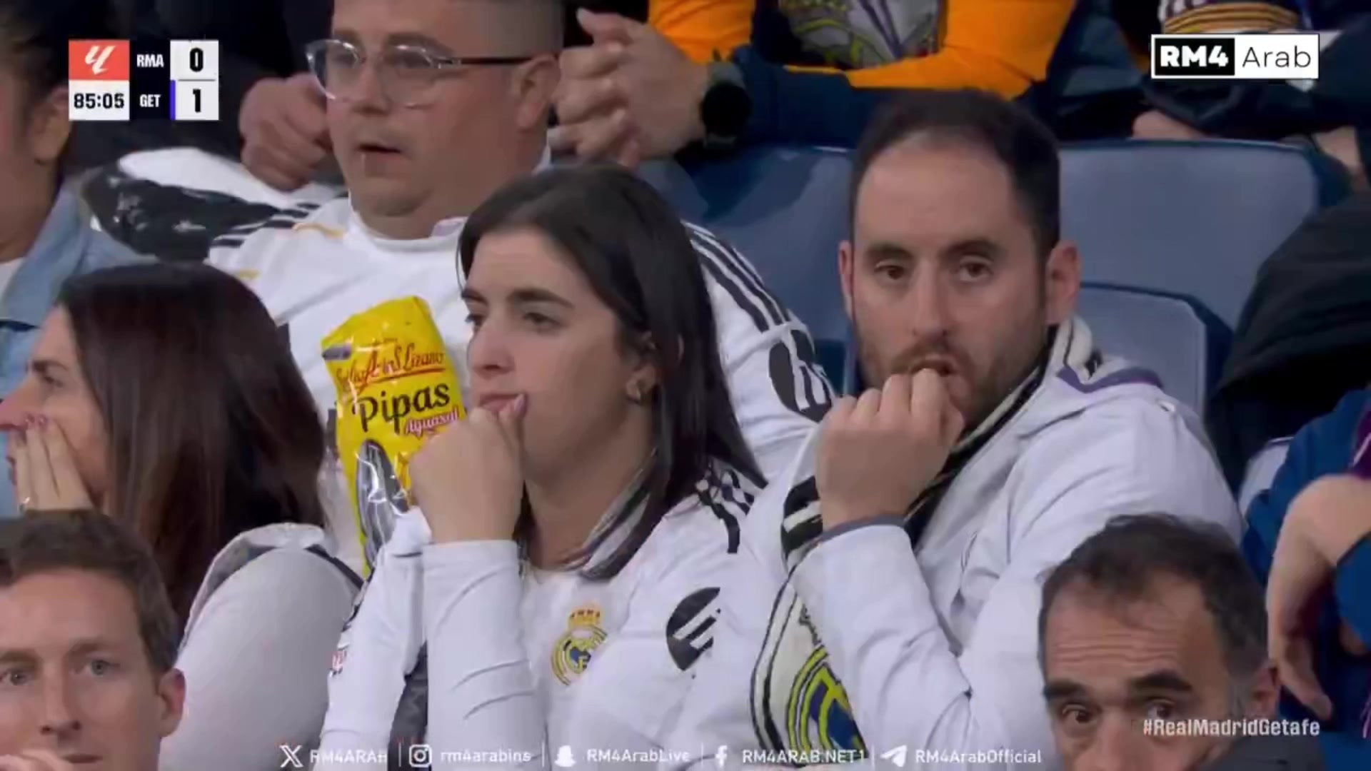 失望！比赛第85分钟时，已经陆续有皇马球迷开始离场