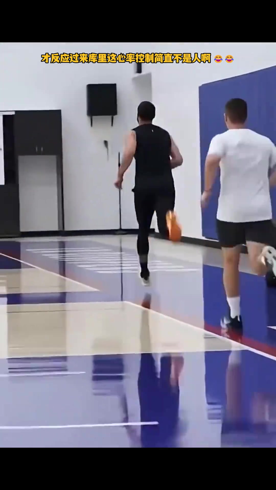 【体育精彩时刻】才反应过来“库里”这心率控制简直太夸张啦 