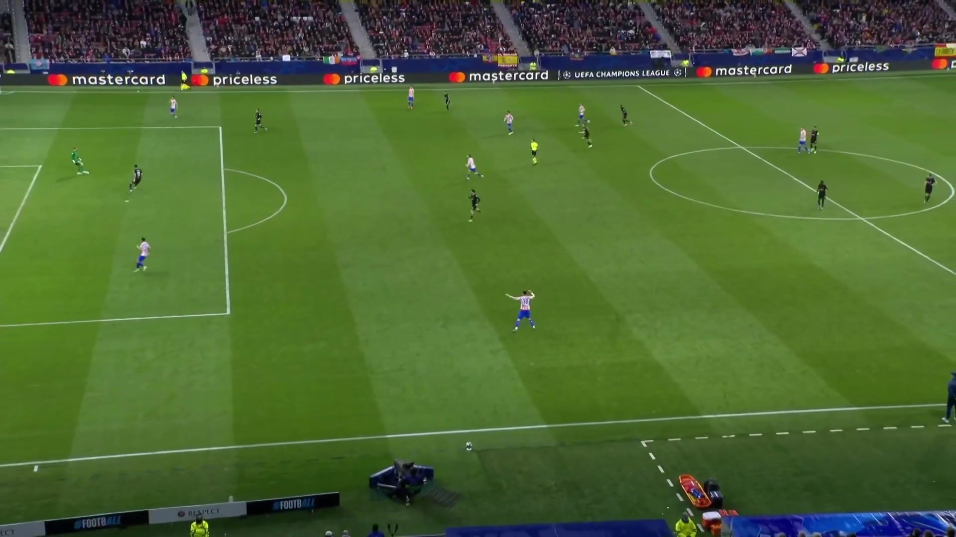 [热刺]互相送礼？奥布拉克出球失误，波罗助攻索兰克破门