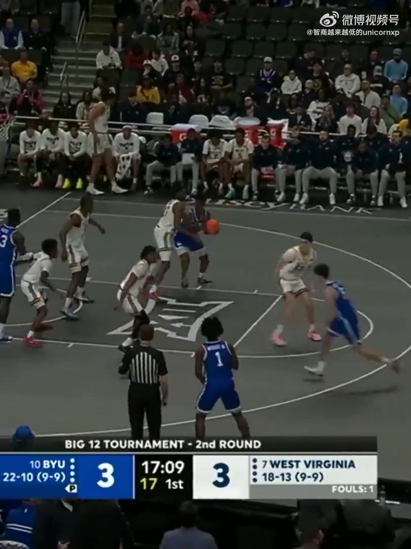 【体育头条】状元最大热门！AJ·迪班萨对阵西弗吉尼亚大学砍2