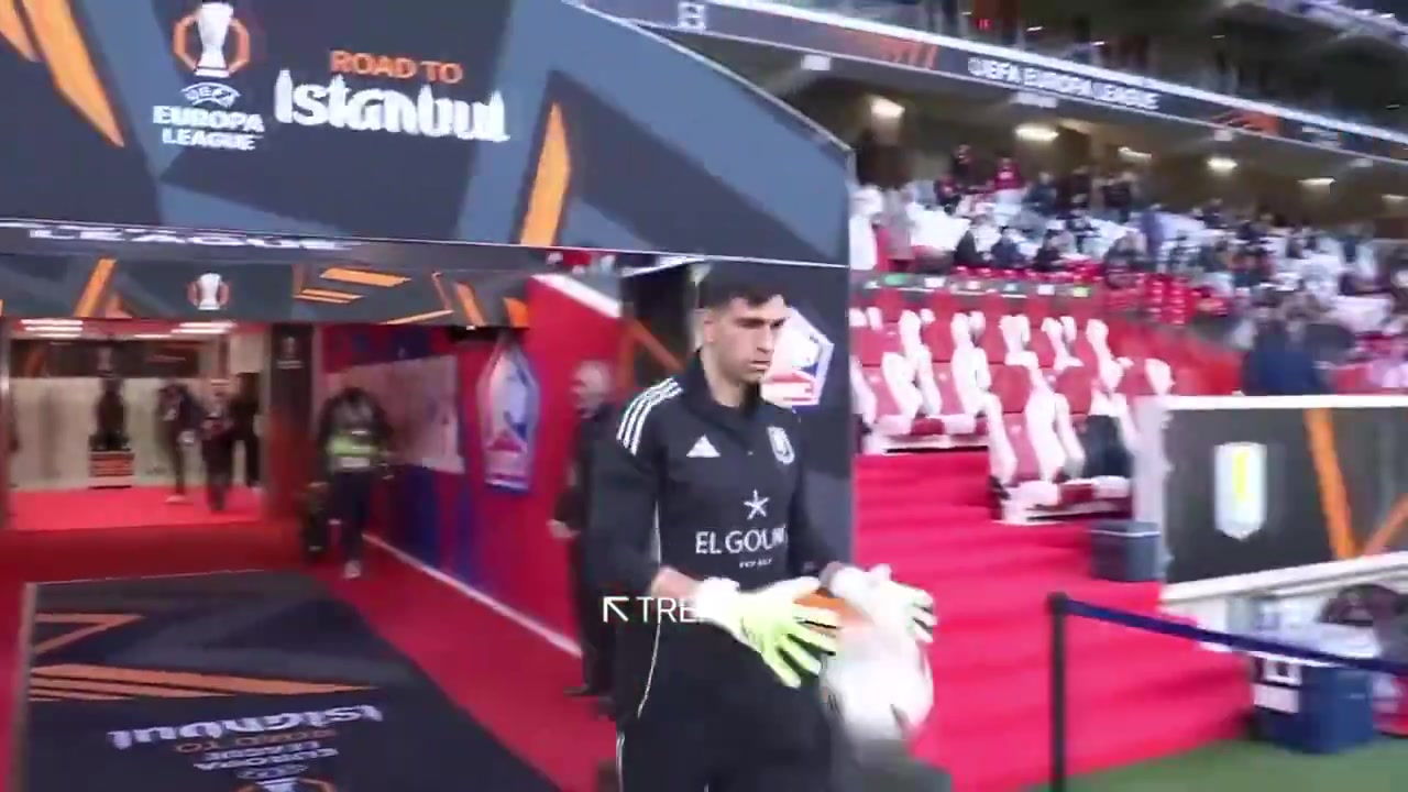 【经典赛事视频】还是忘➡️不了！大马丁出场遭里尔球迷狂嘘+竖