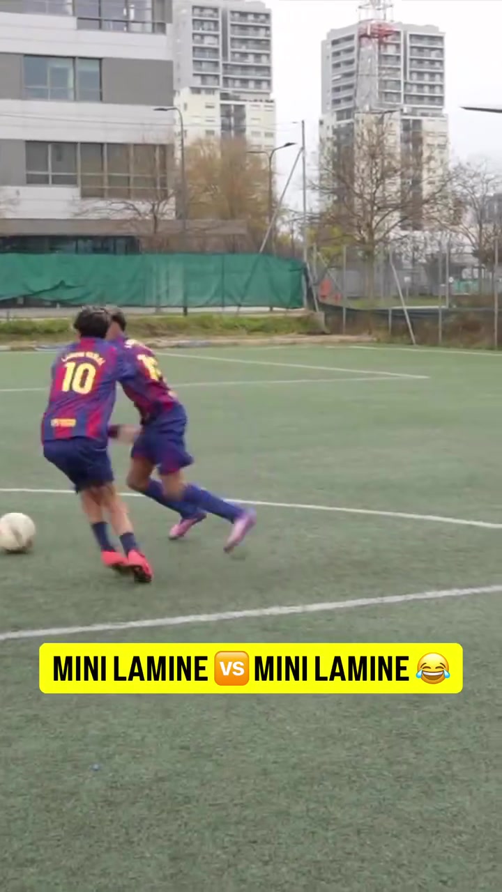 [有道理嘛?]小球迷的新偶像？来看亚马尔批发超市的单挑！