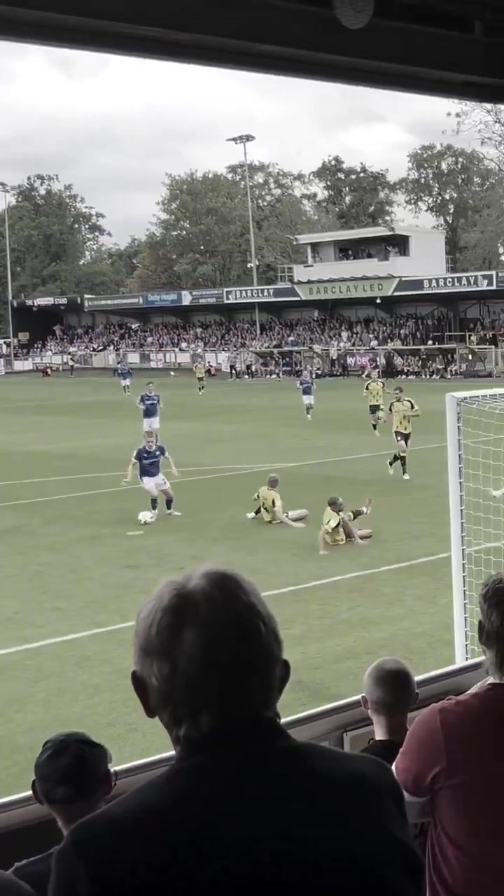 [视频/集锦]反复观看！一人丝滑戏耍对手后防线