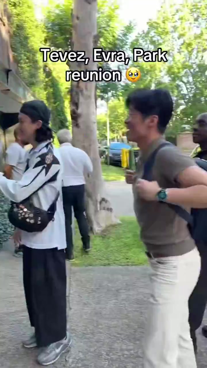 [今日热门视频]爷青回！看到特维斯、埃弗拉和朴智星同框，思绪