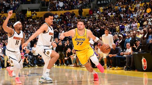 [集锦]今日十佳球-里夫斯神奇砸板绝平 东契奇后撤步决赛