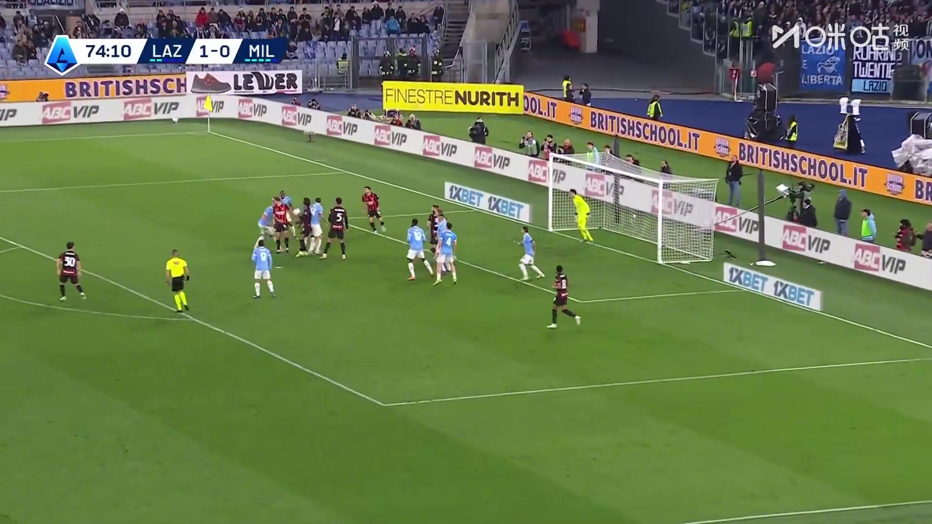 阿特卡梅潇洒转身凌空抽射破门，可惜手球在先进球无效