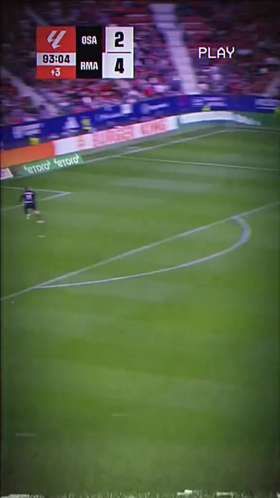 【关键对位视频】居莱尔两年前错失的中场吊射，如今两年后实现了