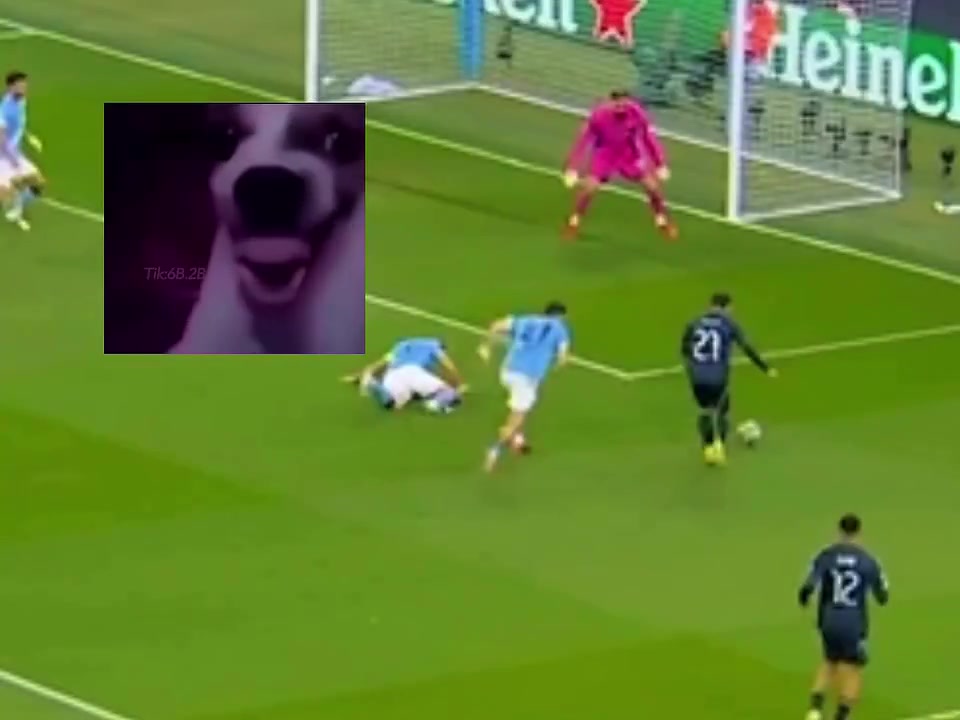 [集锦]国外网友：皇马的迪亚斯这一晃让曼城的迪亚斯属实有点狼狈