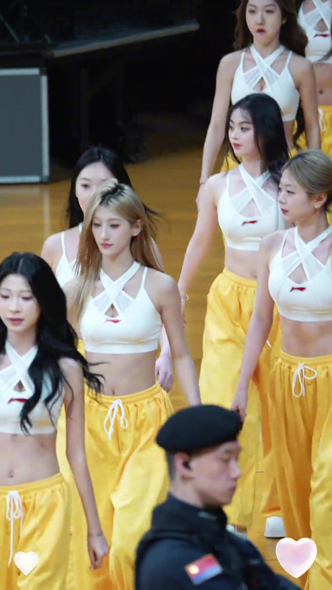 [你怎么看？]CBA拉拉队天花板，不接受反驳 ...