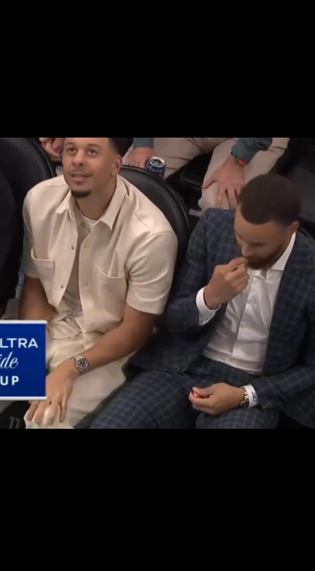 【视频】这你受得了吗？一下子来了3个库里