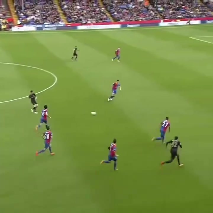 [今日视频]让人印象深刻的大师！欢迎来到亚亚图雷的推进领域！