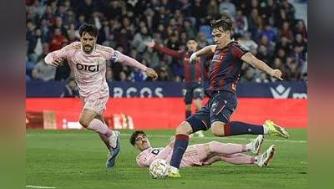 西甲-埃斯皮双响洛萨达破门 莱万特4-2皇家奥维耶多