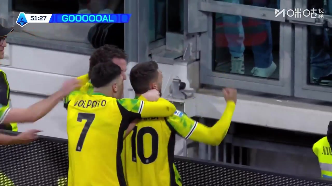 尤文防线被打穿！皮纳蒙蒂禁区内推射破门扳平！