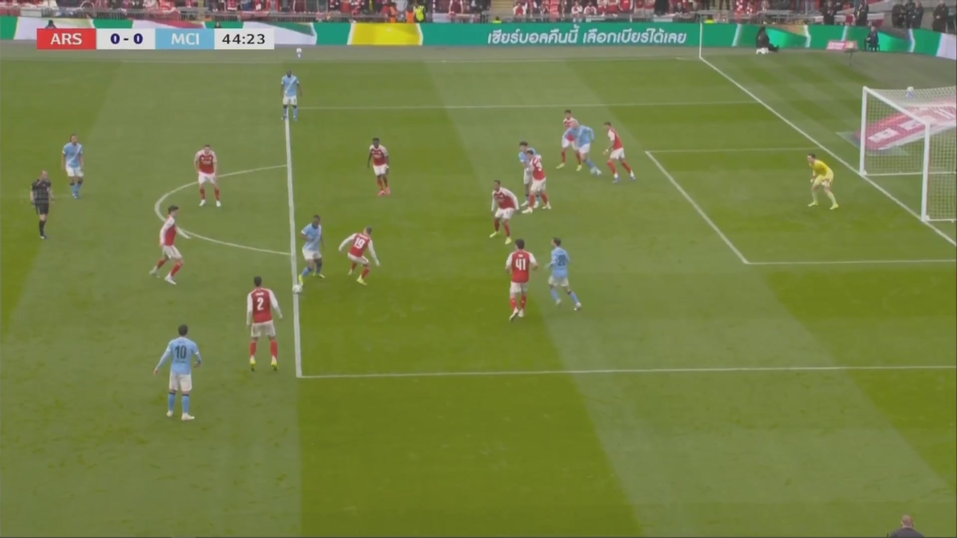 塞梅尼奥下底传中，哈兰德后点头球攻门高出！