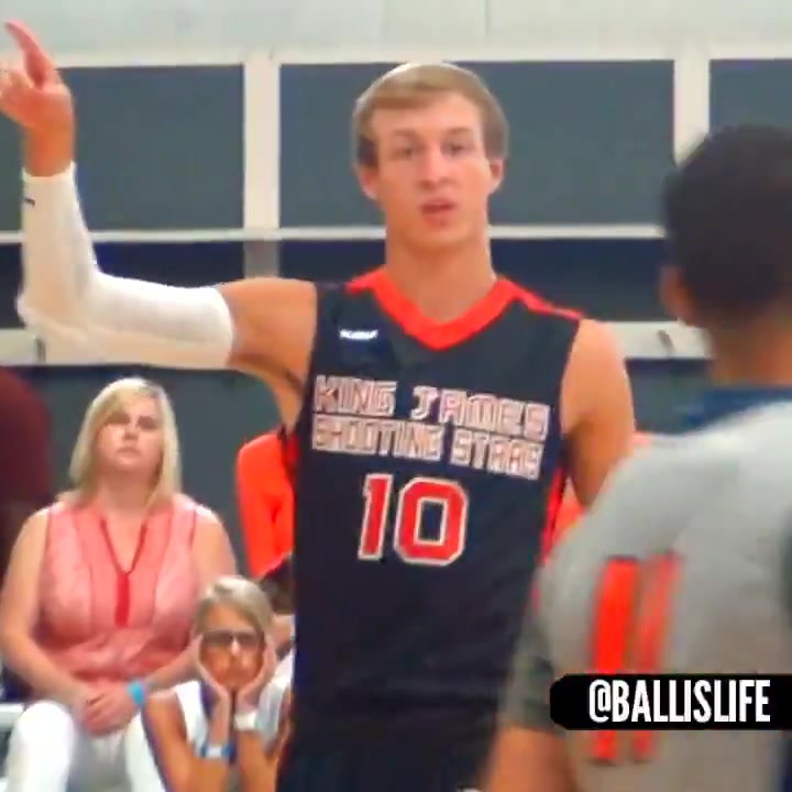 [推荐]老詹够老就啥事儿都有！绝杀的肯纳德，曾在詹姆斯的AA