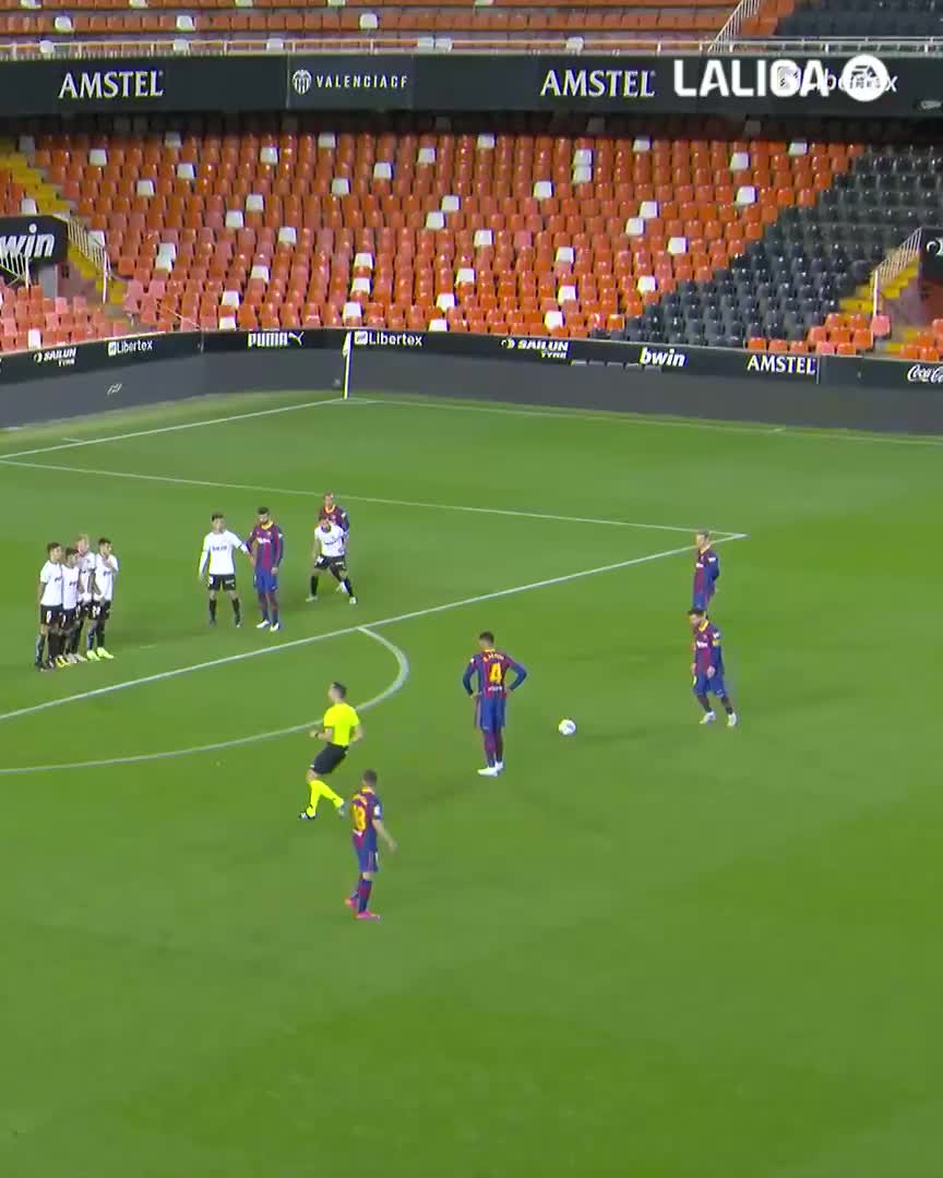 任意球可以出集锦的男人梅西的这些进球真令人怀念