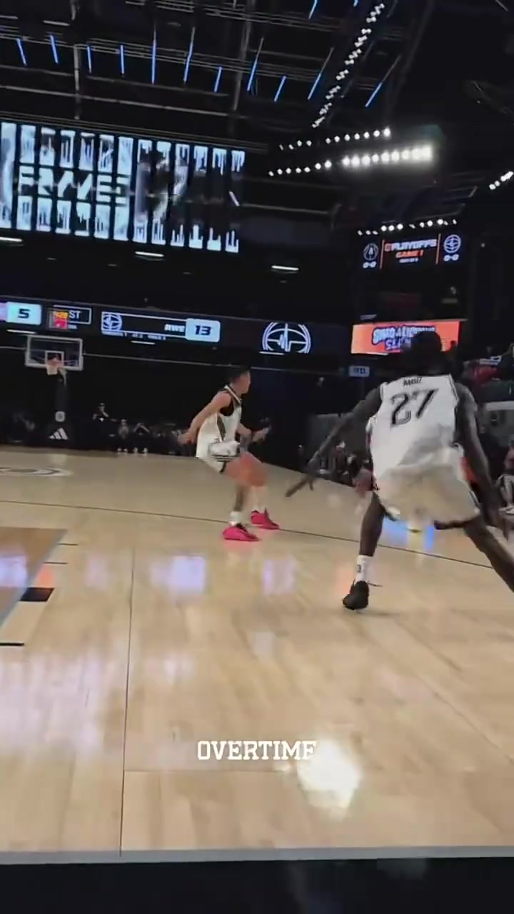 [今日焦点视频]美式球风！朱正的打法太有观赏性了！