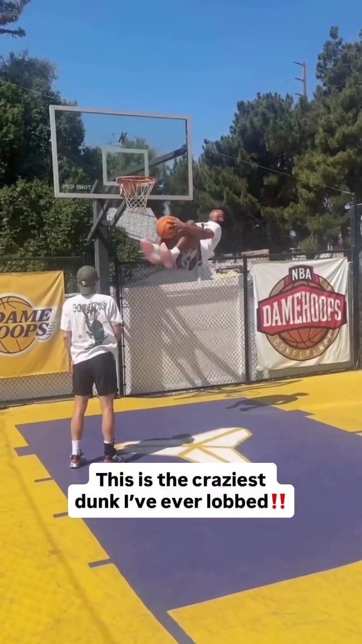 【体育视频】卧槽！是AI吧？空中后空翻+背手反扣？