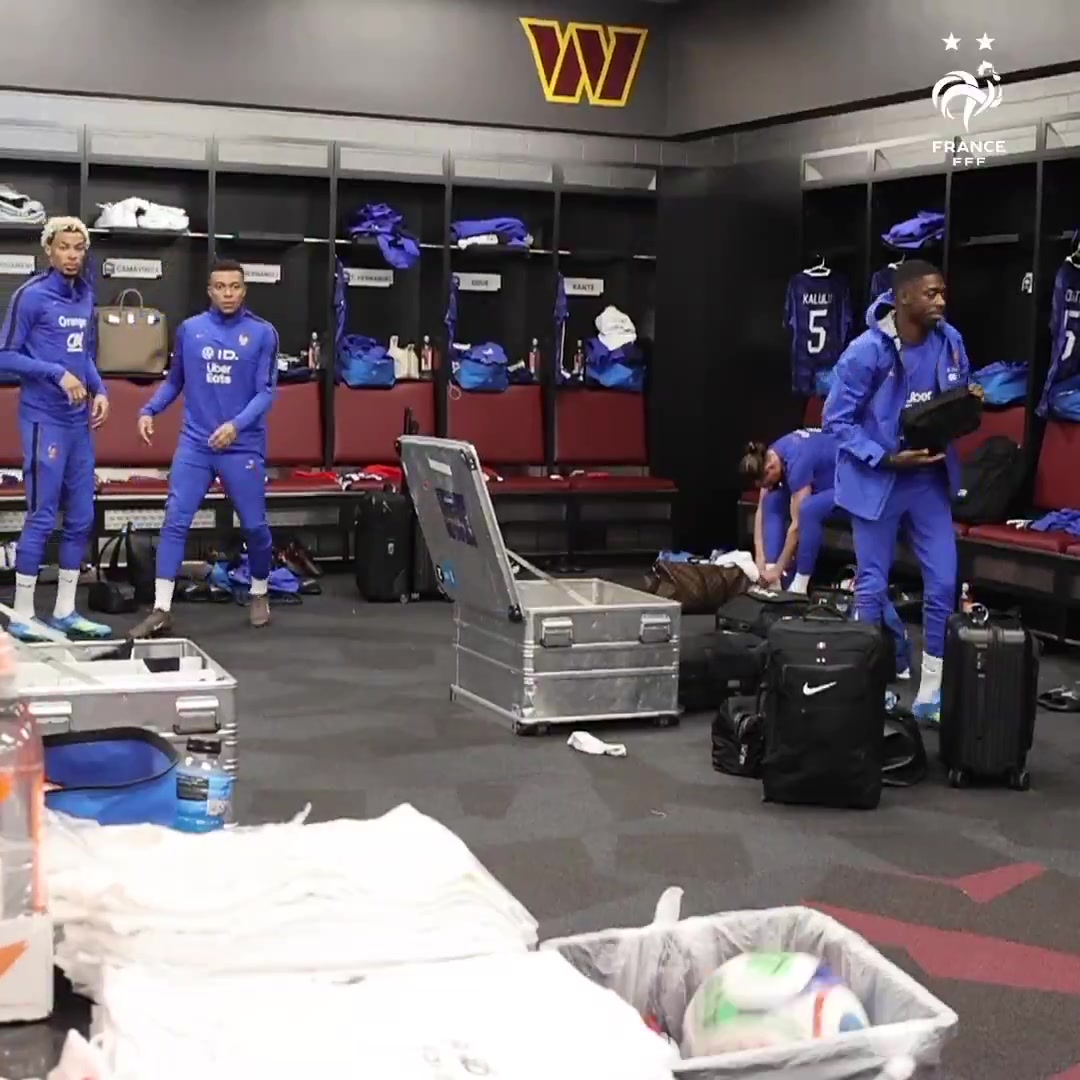 [你怎么看？]都是神龟家族！姆巴佩会点威少的篮球技能很合理吧