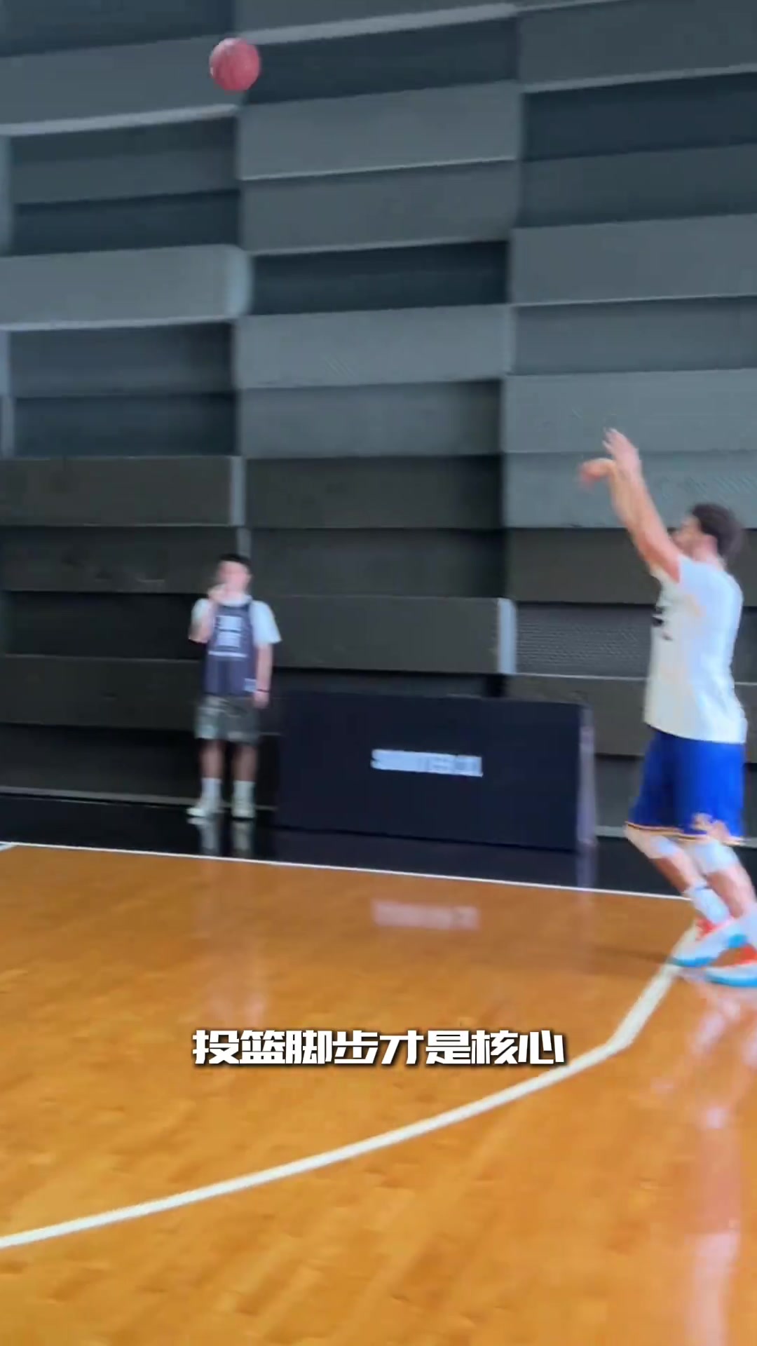 克莱投篮的秘诀竟然是这个脚步!