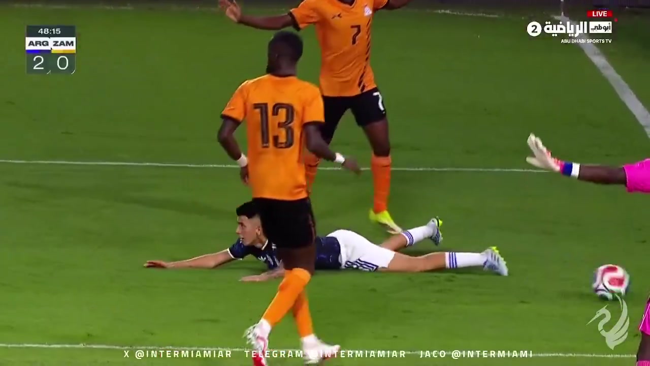 【精彩剪辑】梅西让点！奥塔门迪主罚命中，这是他在阿根廷主场的