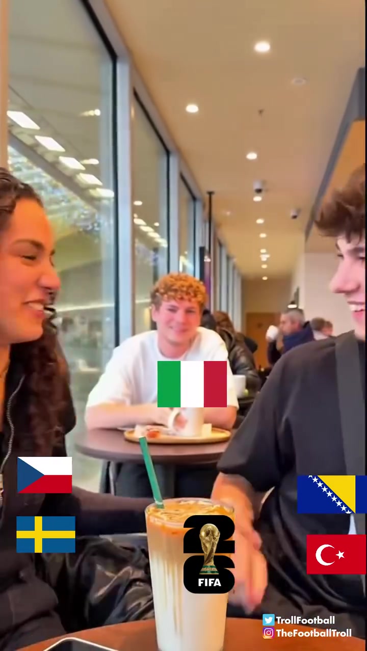 【体育头条】天命难违？网友恶搞：无缘世界杯，意大利球迷此刻的