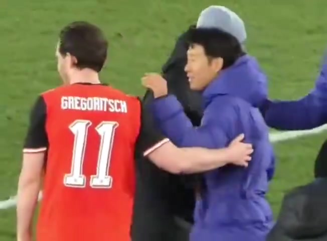 [值得一看]老友记！孙兴慜&阿拉巴&丹索的友谊赛赛后三人聊天