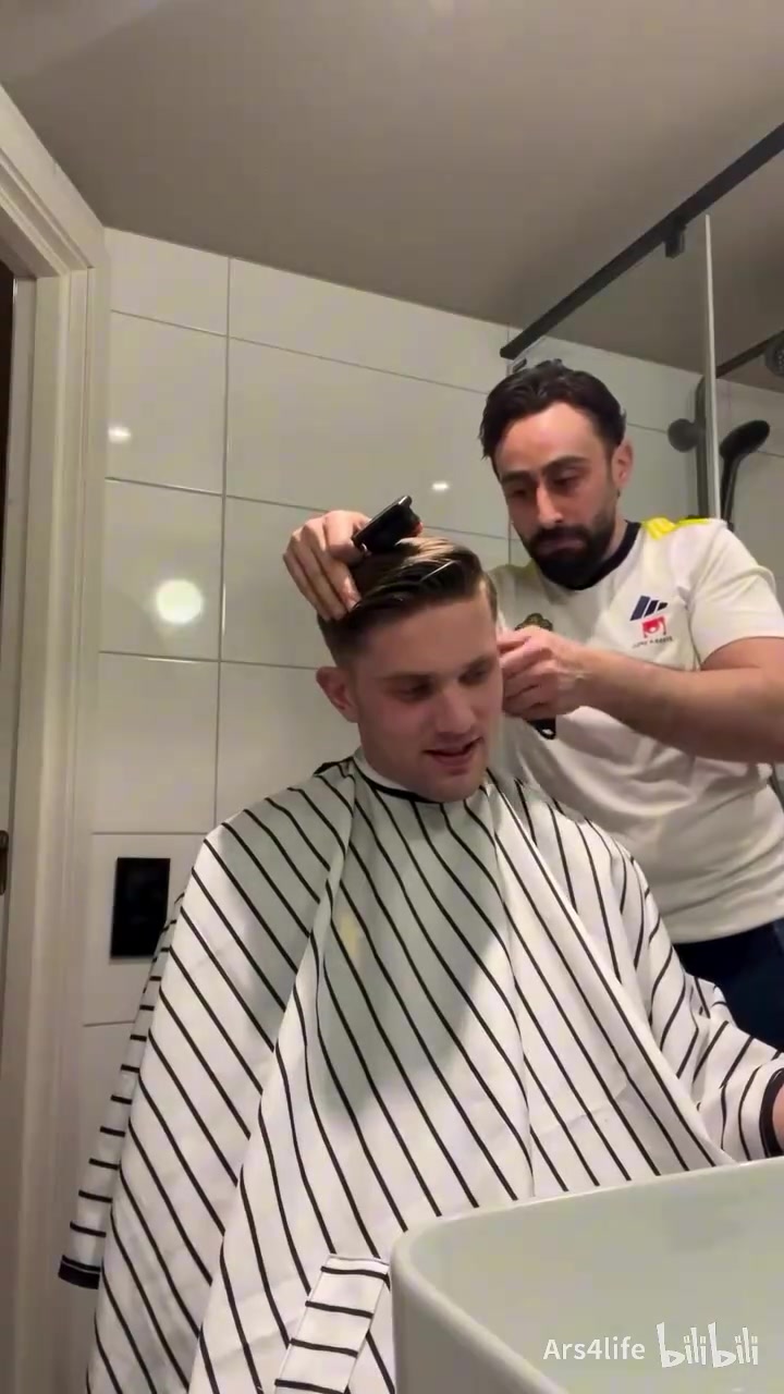 【集锦】帮我剪头送签名！约克雷斯如何打理发型？